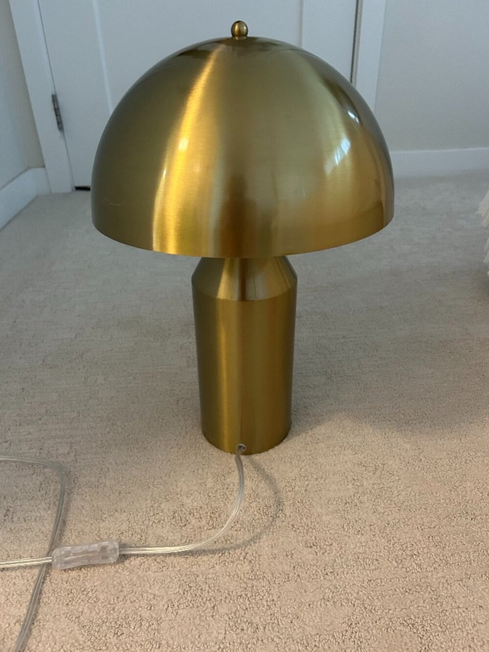 Gold table lamp